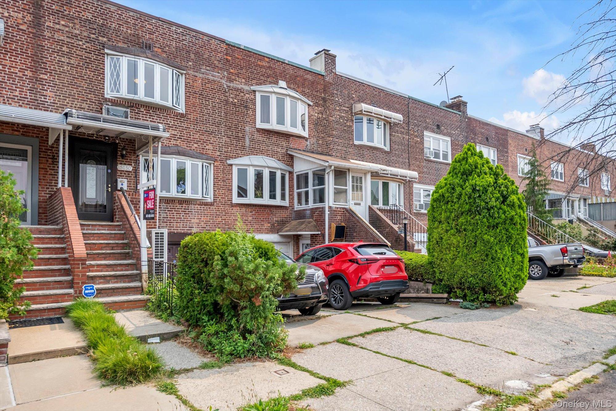 Single Family 11th Avenue Queens, NY 11357, MLS-1026644-19