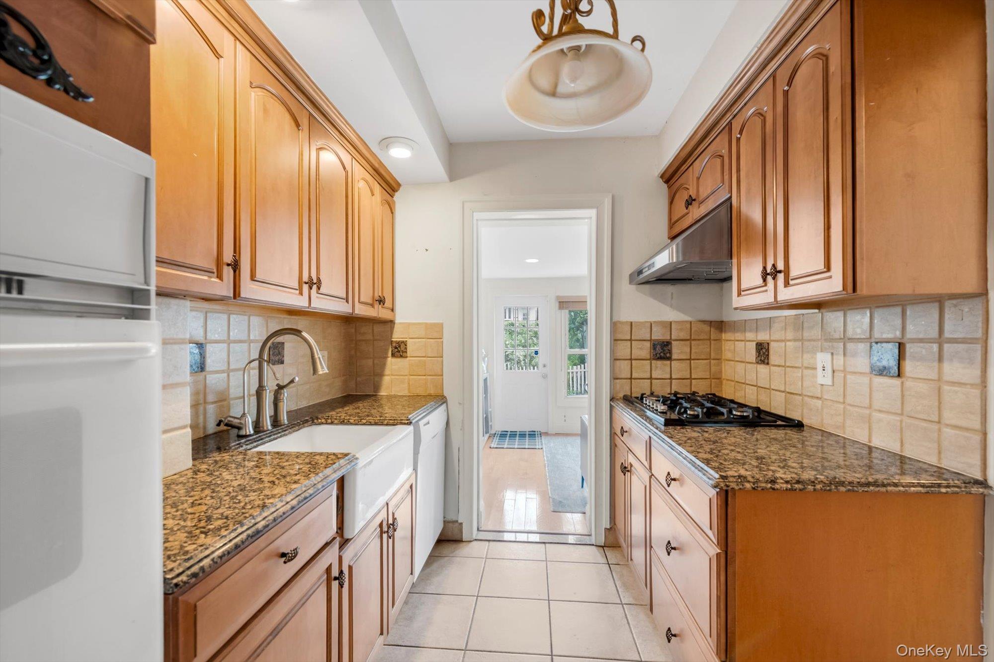 Single Family 11th Avenue Queens, NY 11357, MLS-1026644-6