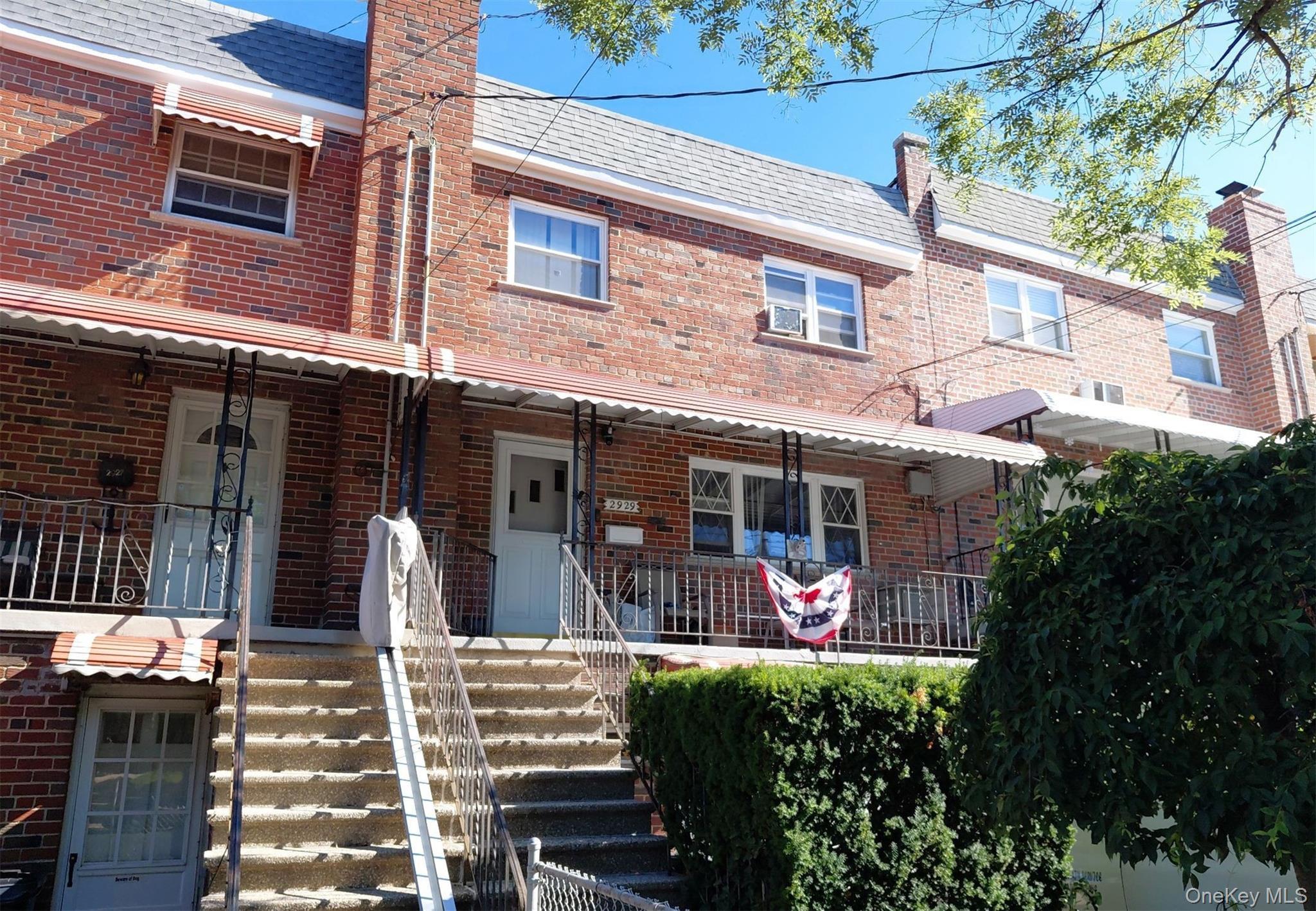 Single Family Harding Avenue  Bronx, NY 10465, MLS-1026649-2