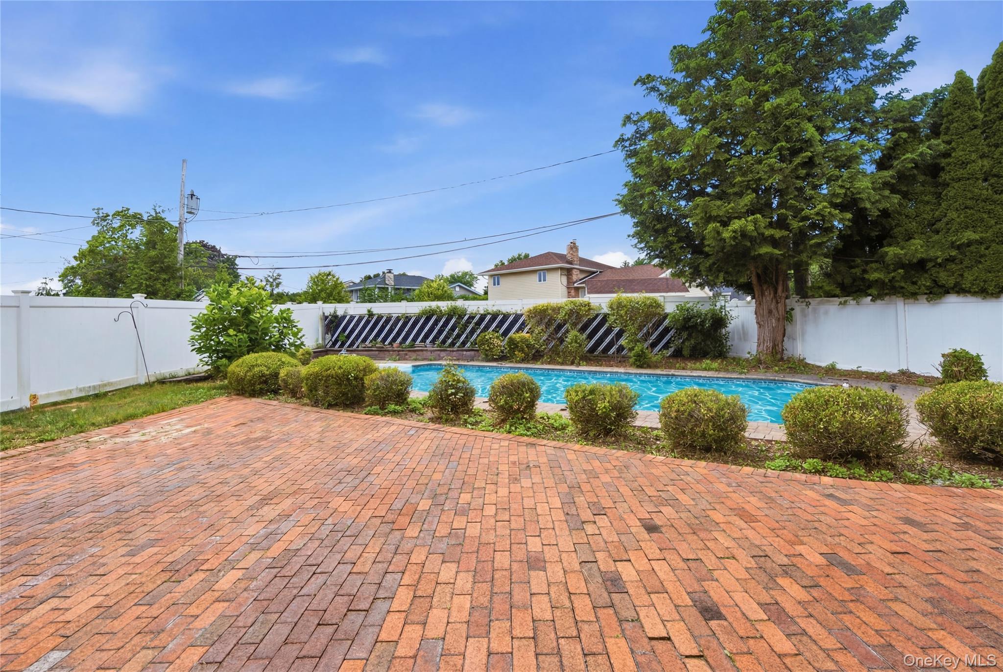 Single Family Navy Drive  Suffolk County, NY 11787, MLS-1026666-41