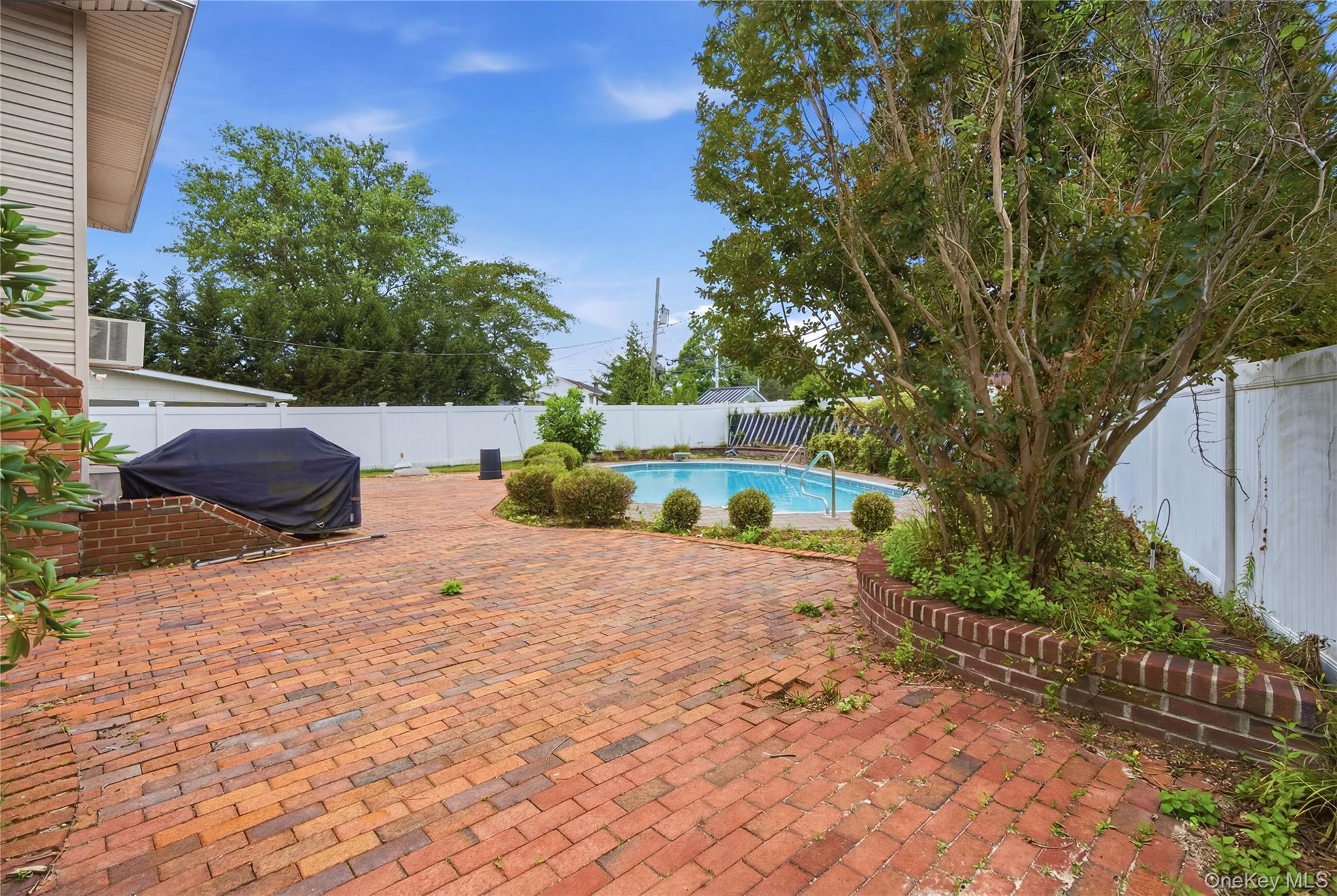 Single Family Navy Drive  Suffolk County, NY 11787, MLS-1026666-42