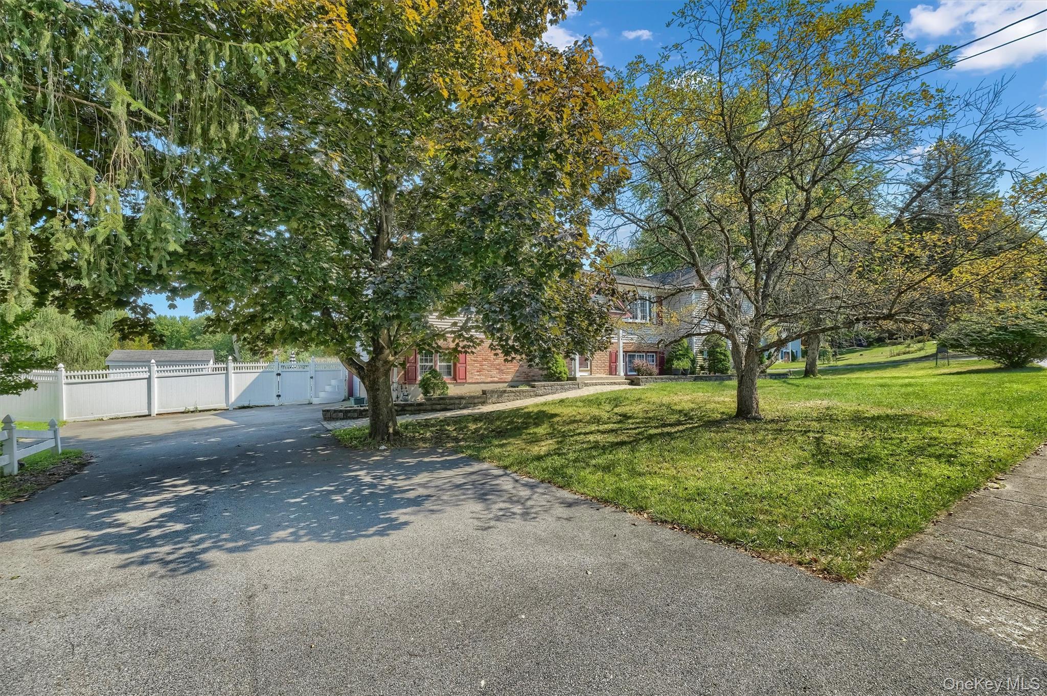 Single Family Briarwood Avenue Orange County, NY 10950, MLS-1026670-2
