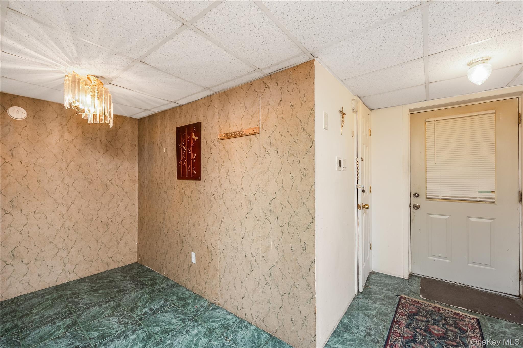 Single Family Gaetano Lane Suffolk County, NY 11727, MLS-1026713-27