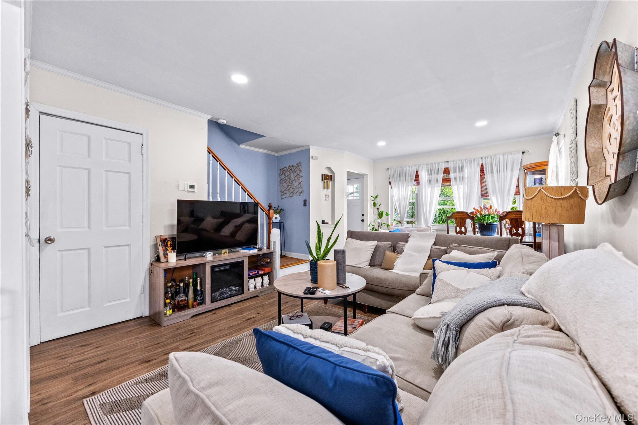Single Family 175th Street  Queens, NY 11365, MLS-1026720-10