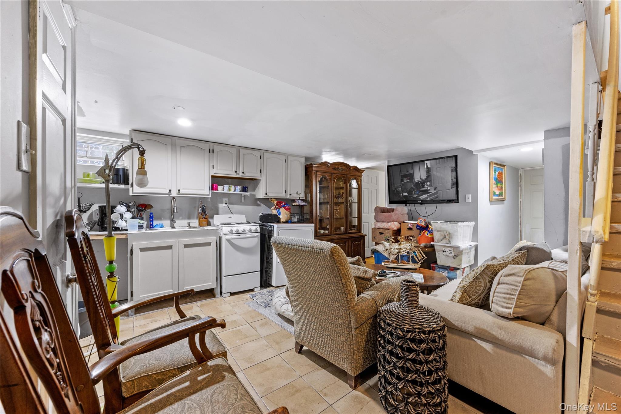 Single Family 175th Street  Queens, NY 11365, MLS-1026720-19