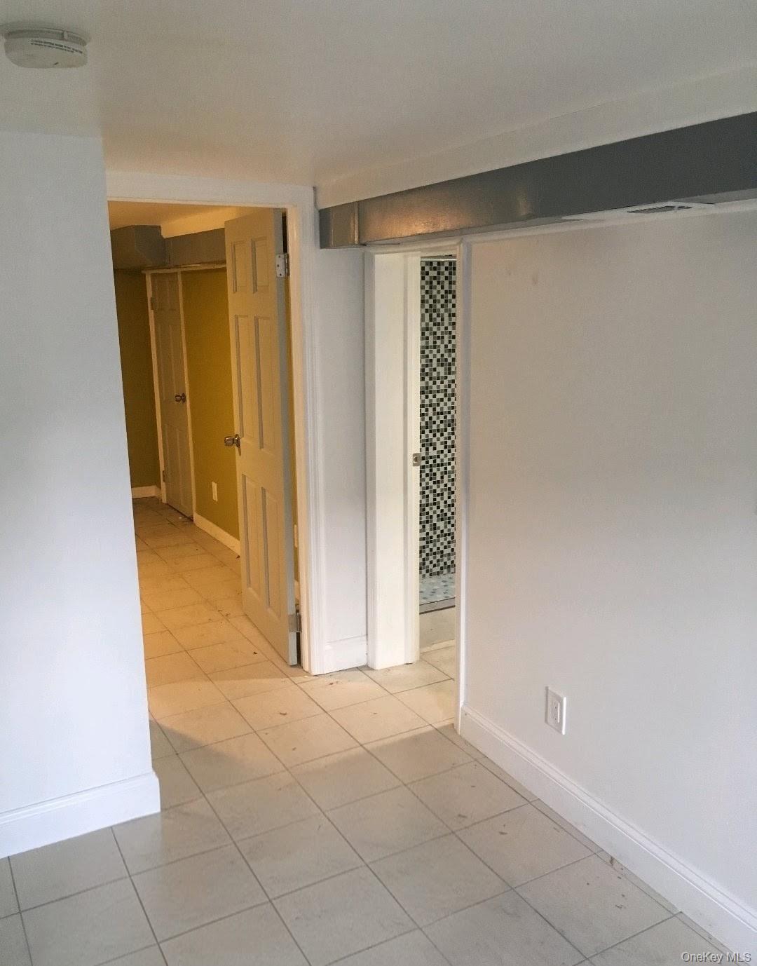 Single Family E 223rd Street  Bronx, NY 10466, MLS-1026727-11