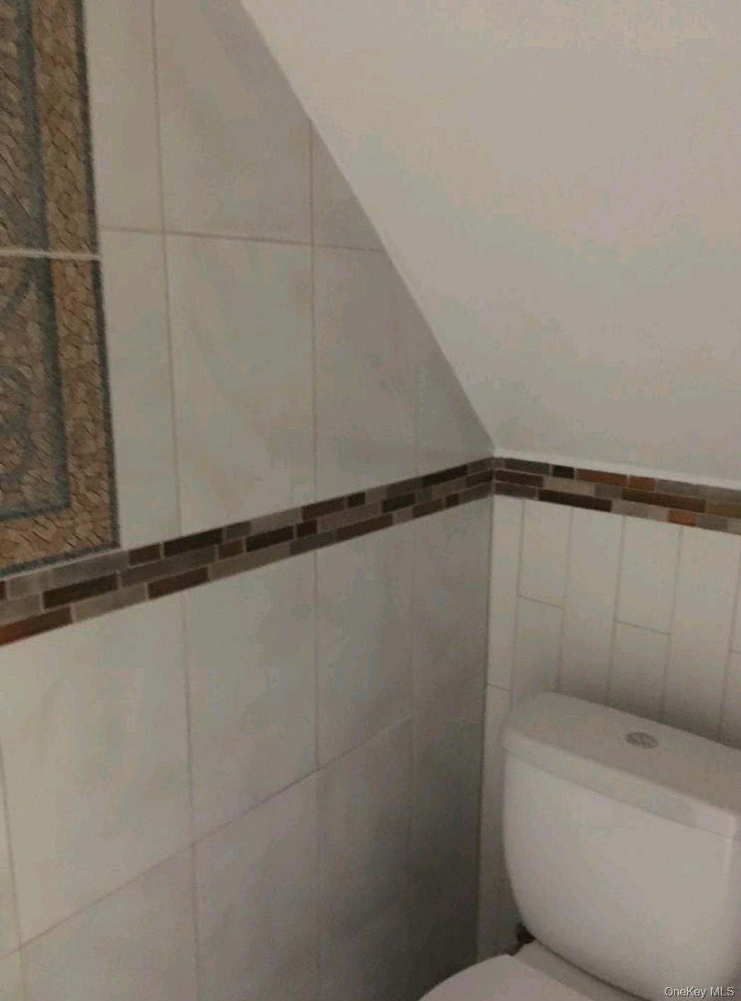 Single Family E 223rd Street  Bronx, NY 10466, MLS-1026727-6