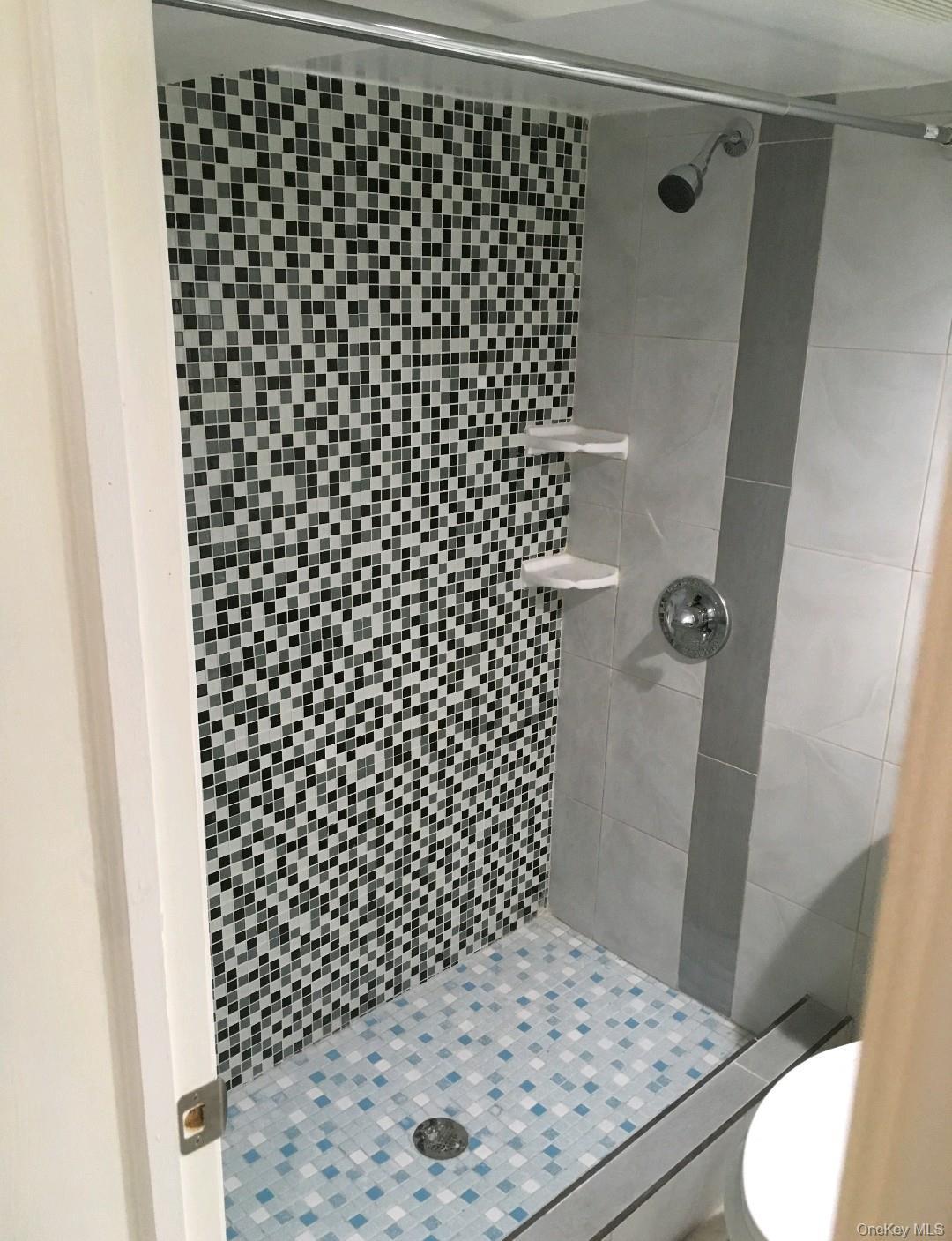 Single Family E 223rd Street  Bronx, NY 10466, MLS-1026727-7