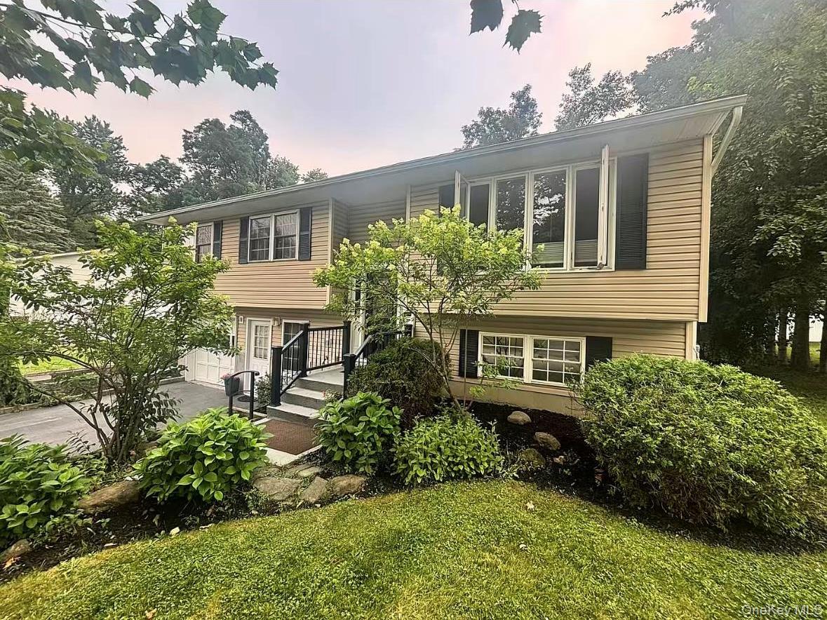 Single Family Hankin Loop Dutchess County, NY 12601, MLS-1026736-3