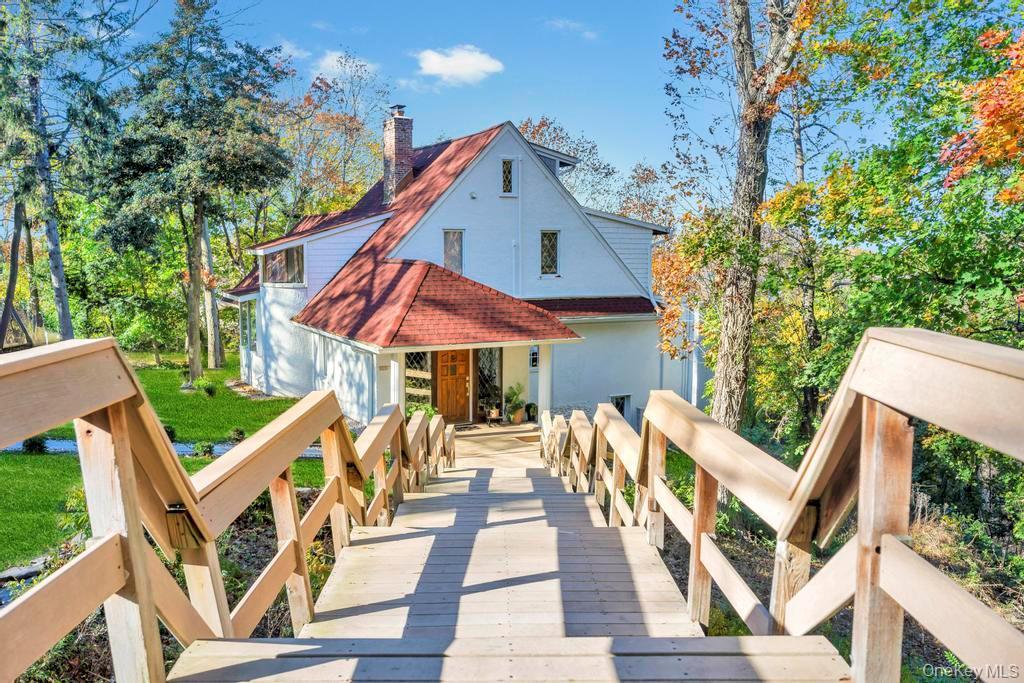 Single Family Buena Vista Road  Suffolk County, NY 11777, MLS-1026739-3