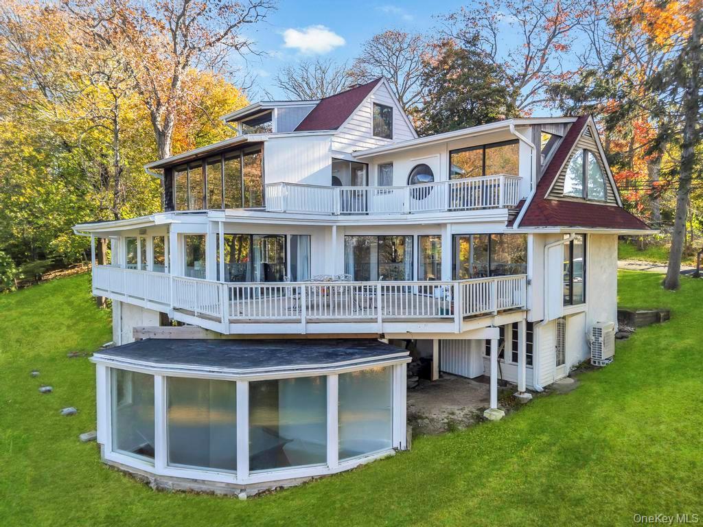 Single Family Buena Vista Road  Suffolk County, NY 11777, MLS-1026739-7