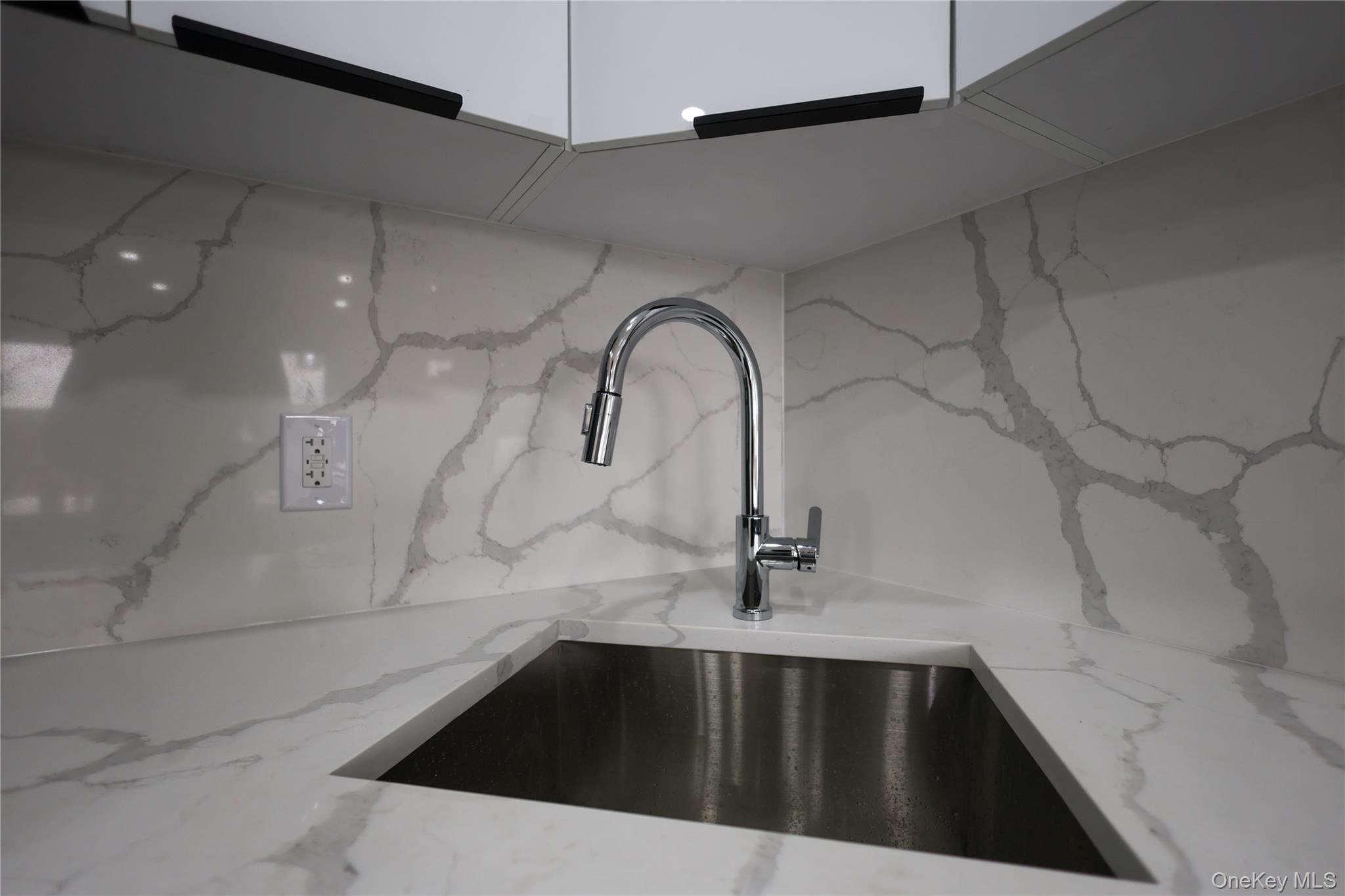 Apartment 103rd Street  Queens, NY 11368, MLS-1026744-3