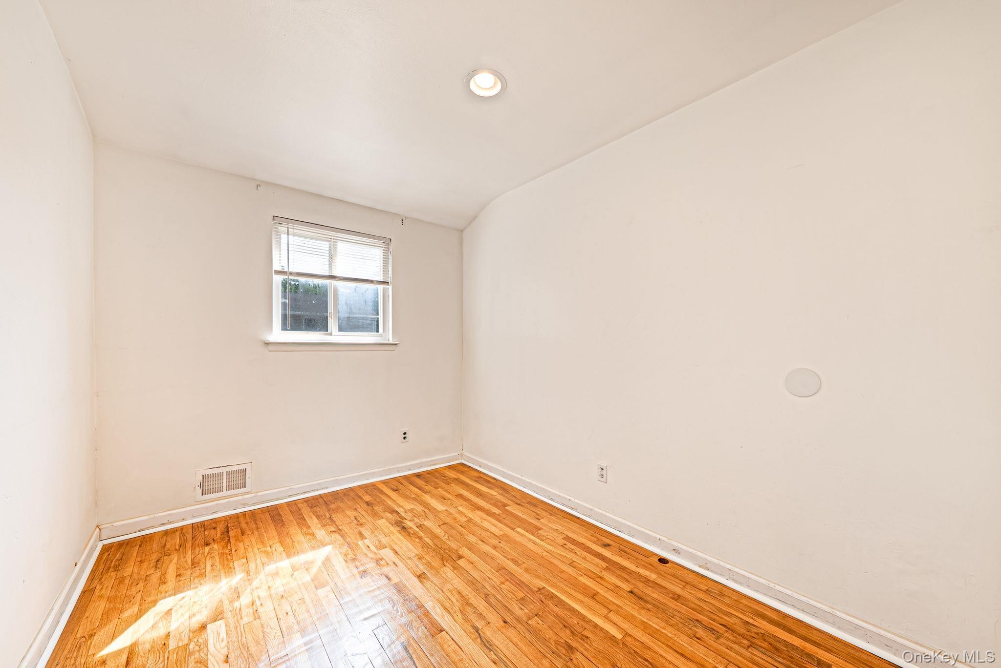 Single Family Eastern Avenue Suffolk County, NY 11729, MLS-1026757-13