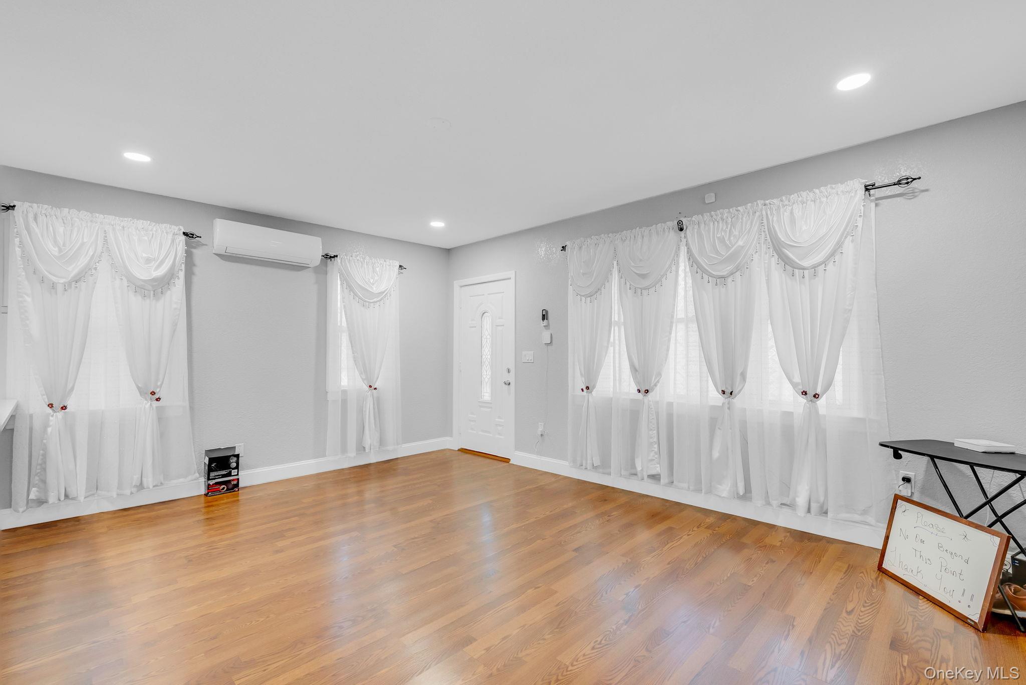 Single Family 210th Street Queens, NY 11428, MLS-1026808-17