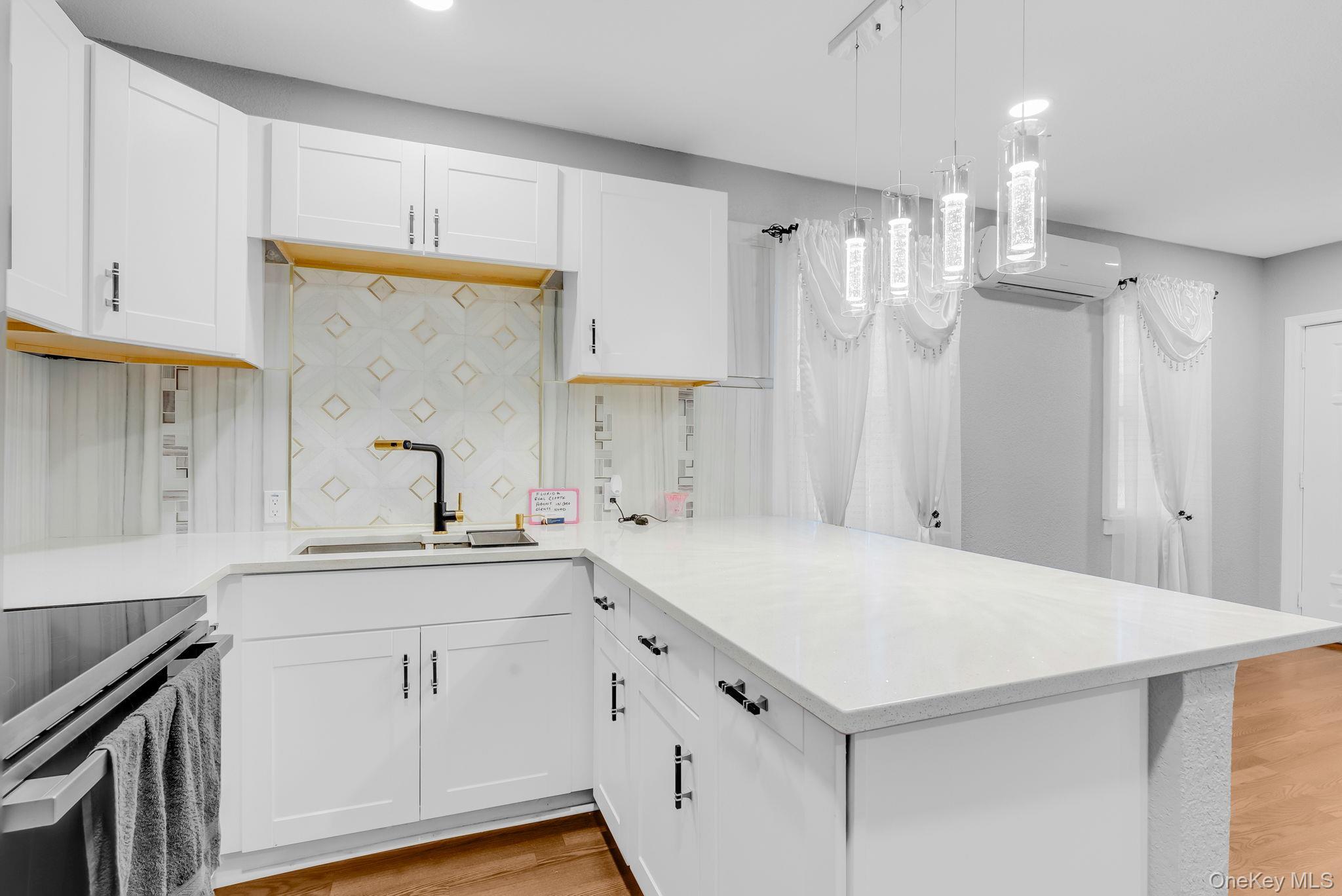 Single Family 210th Street Queens, NY 11428, MLS-1026808-19