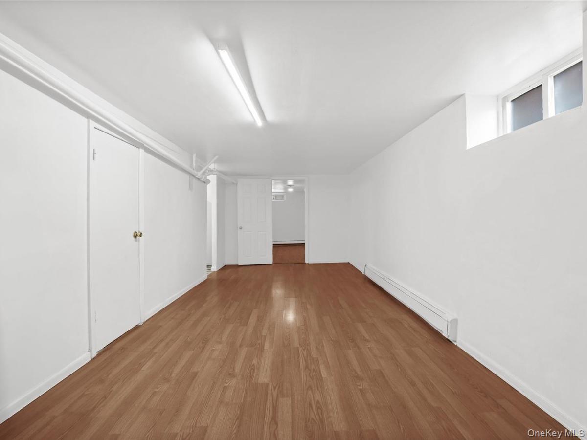Single Family 76th Road Queens, NY 11367, MLS-1026817-22