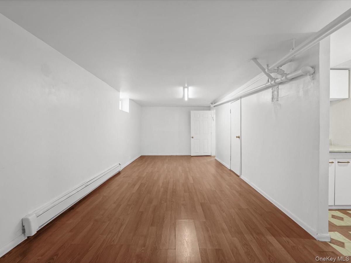 Single Family 76th Road Queens, NY 11367, MLS-1026817-23