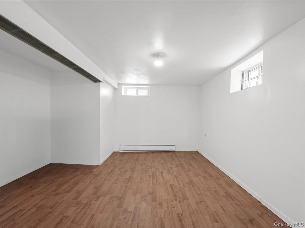 Single Family 76th Road Queens, NY 11367, MLS-1026817-25