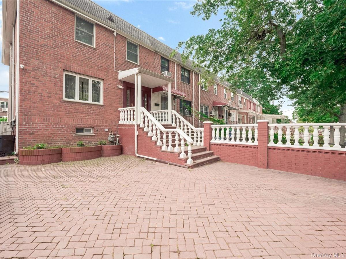 Single Family 76th Road Queens, NY 11367, MLS-1026817-4