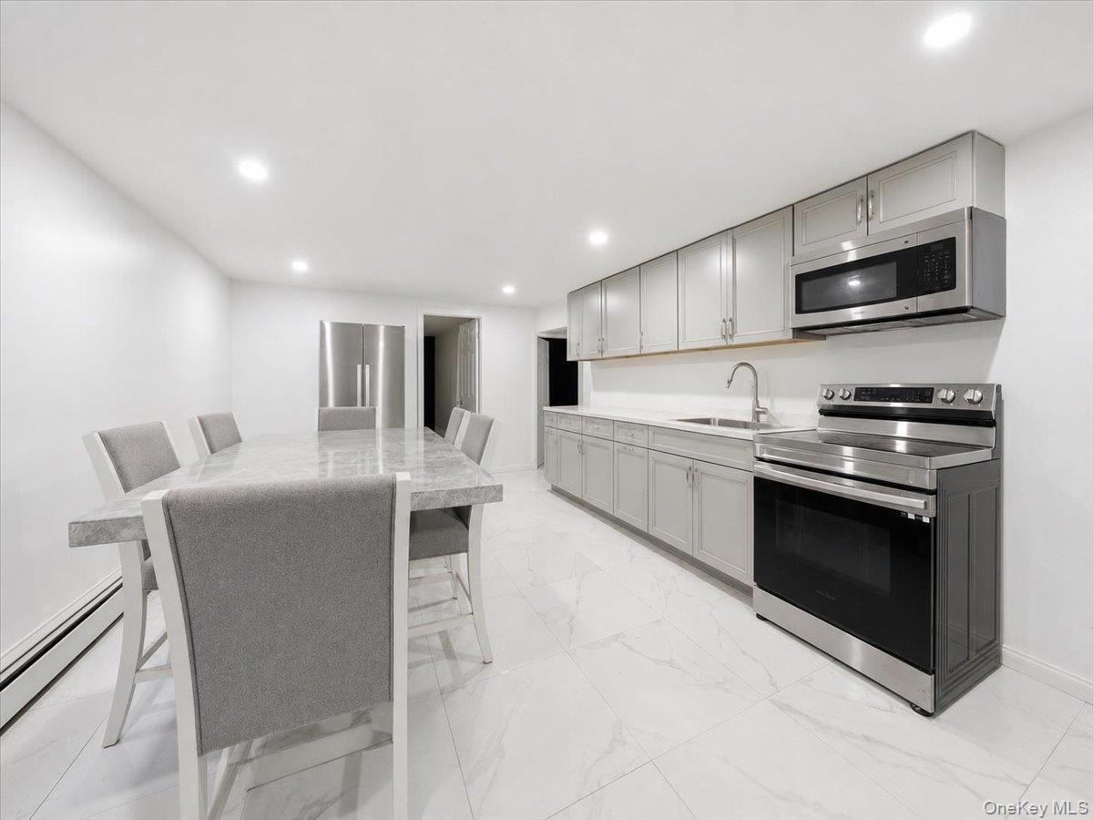 Single Family Bentley Road Queens, NY 11422, MLS-1026823-24