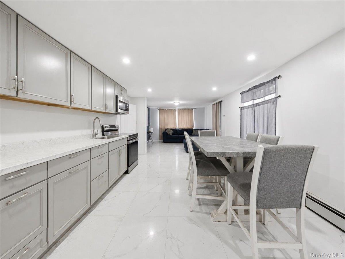 Single Family Bentley Road Queens, NY 11422, MLS-1026823-26