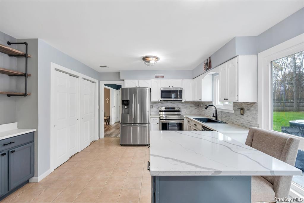 Single Family Ramblewood Road Suffolk County, NY 11961, MLS-1026836-16