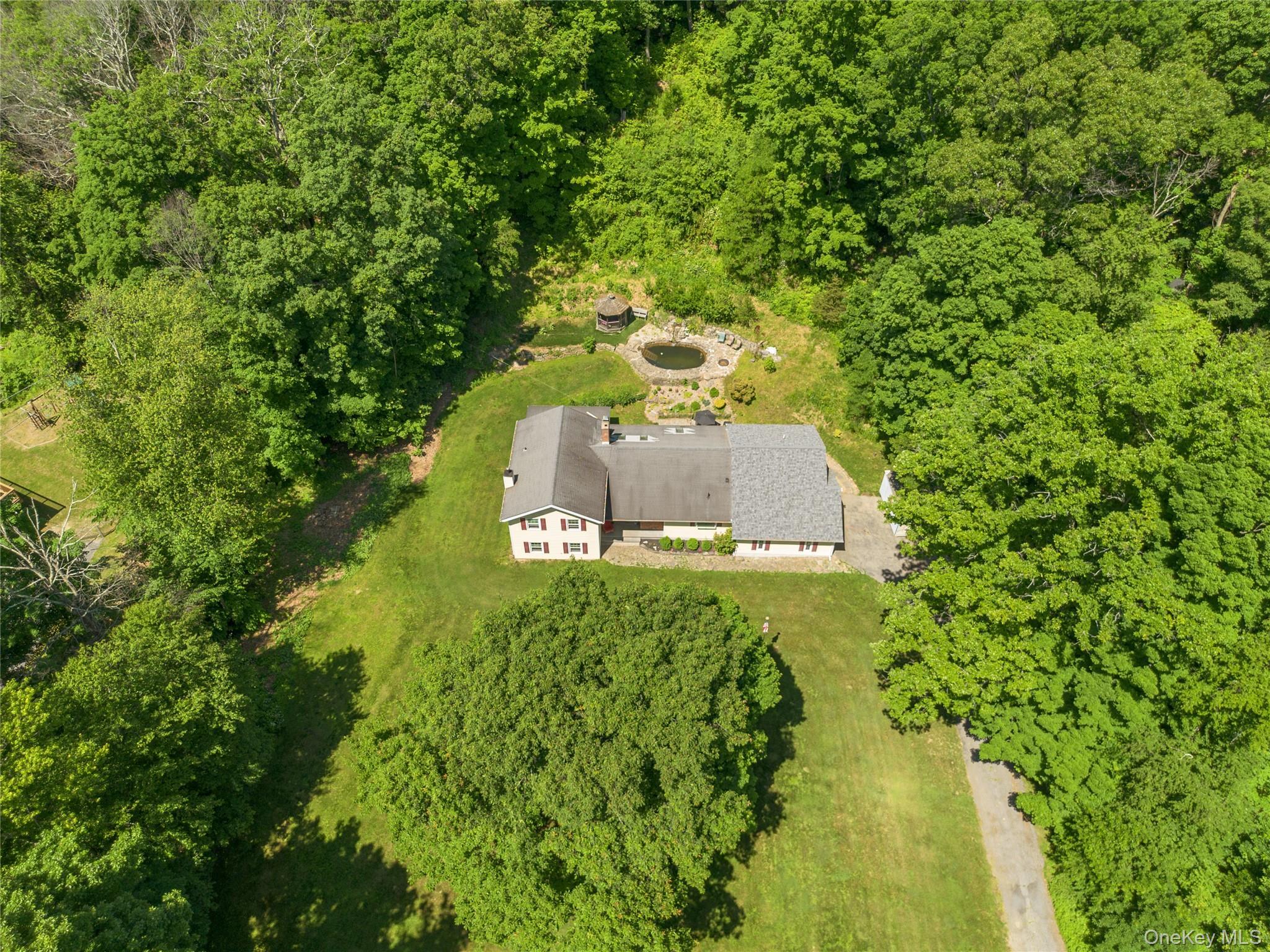 Single Family Straub Drive  Dutchess County, NY 12569, MLS-1026844-40