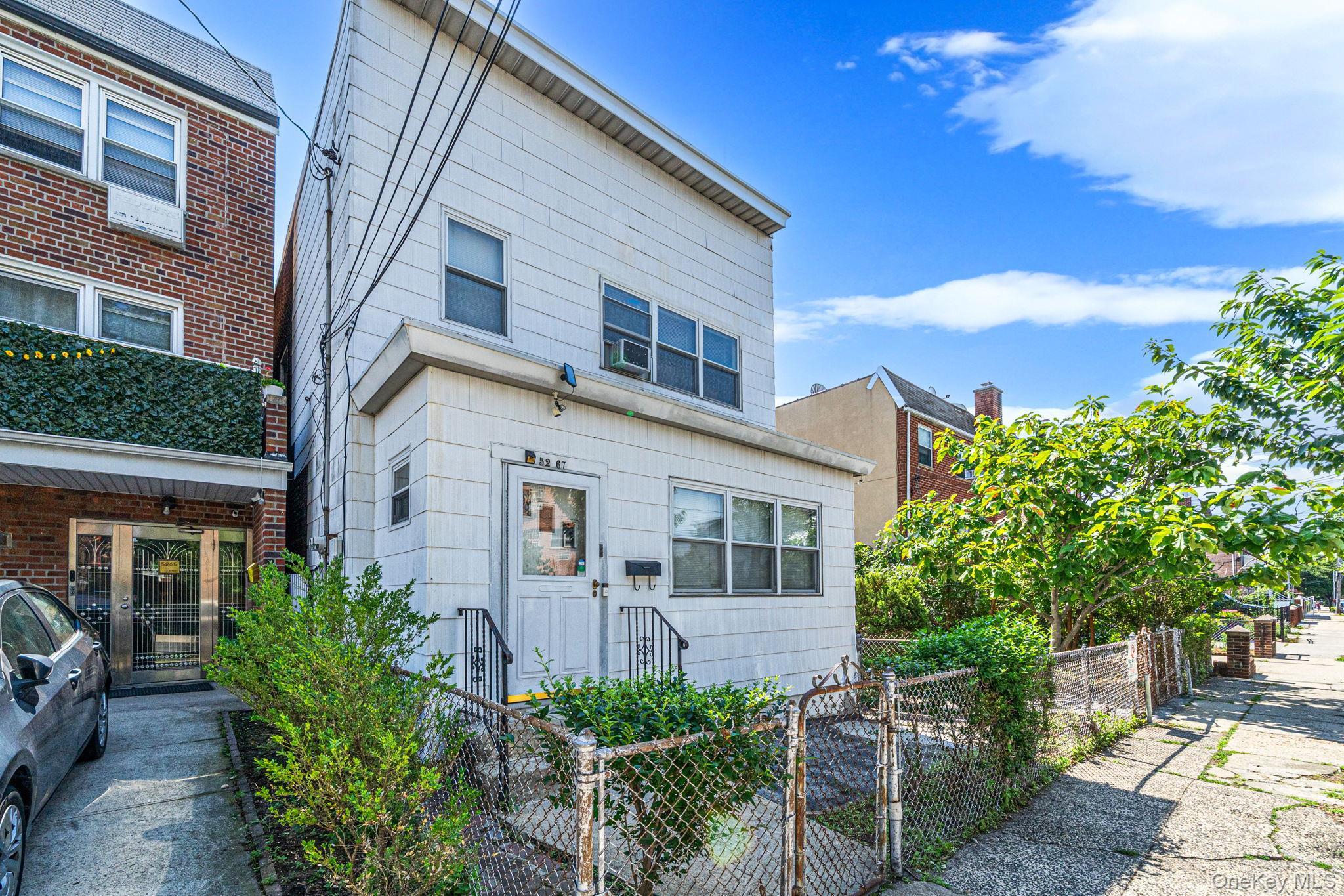 Single Family 72nd Street Queens, NY 11378, MLS-1026875-14