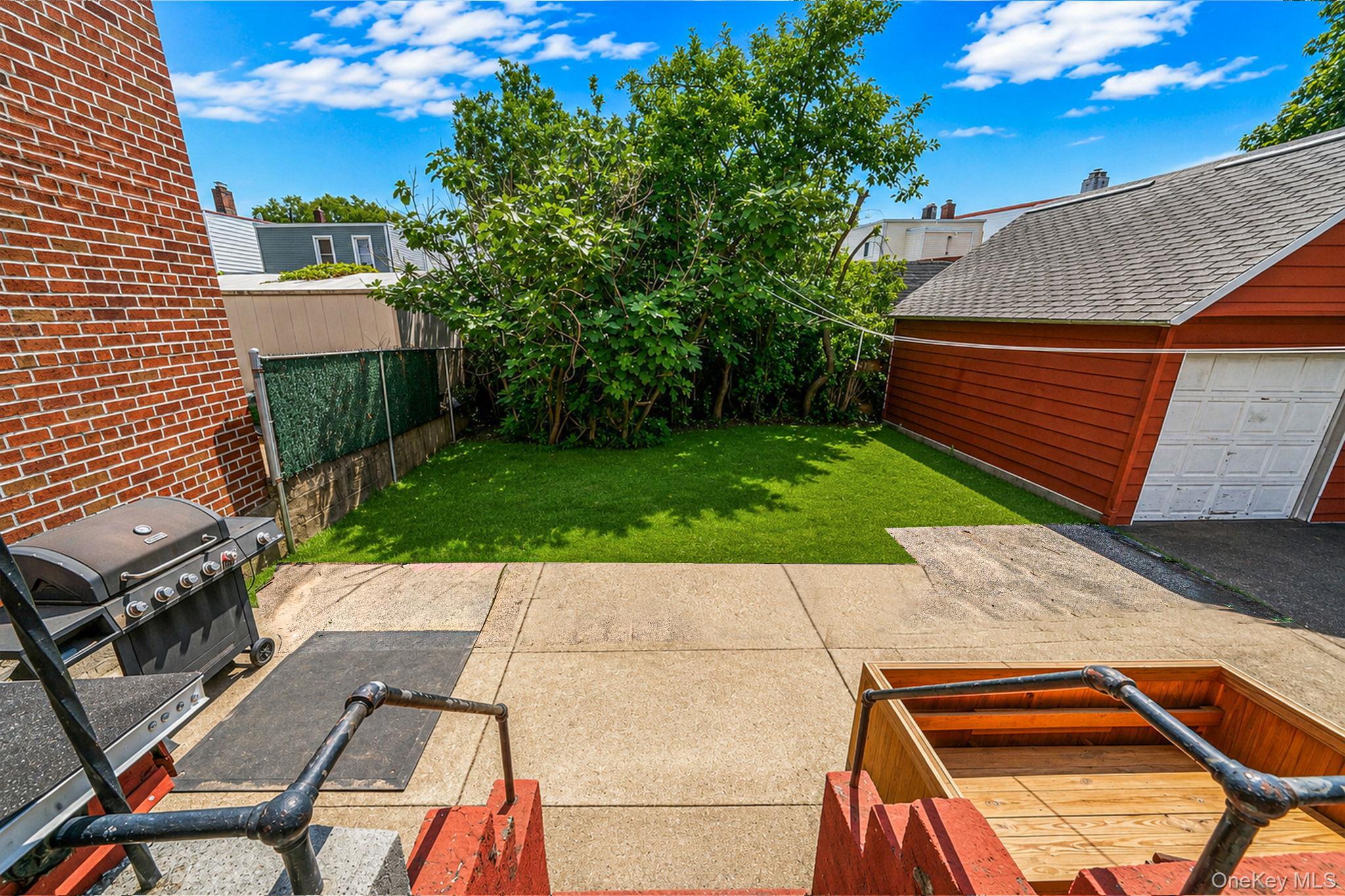 Single Family 72nd Street Queens, NY 11378, MLS-1026875-22