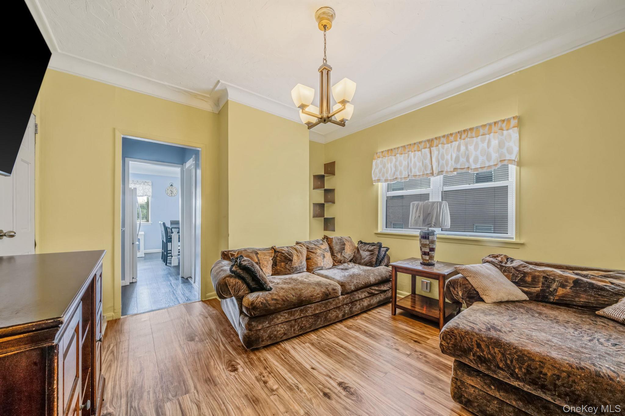 Single Family 72nd Street Queens, NY 11378, MLS-1026875-34