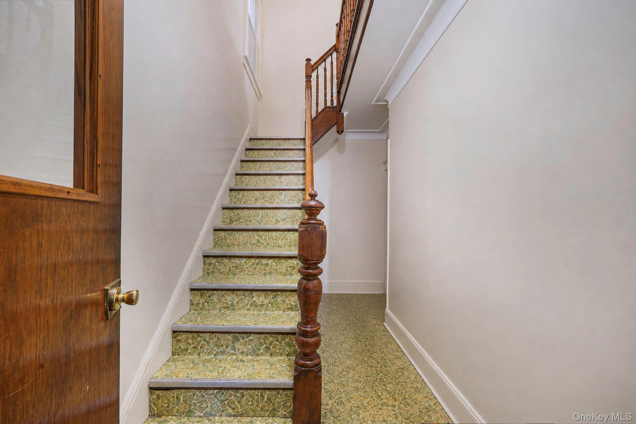 Single Family 72nd Street  Queens, NY 11378, MLS-1026875-36