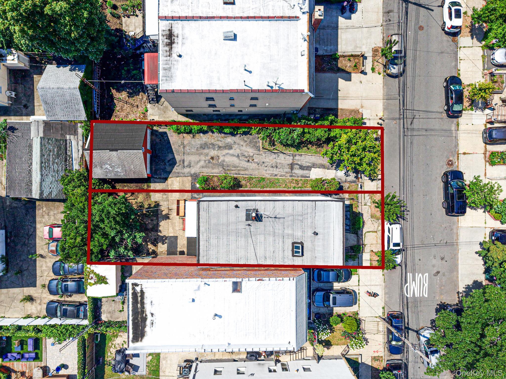 Single Family 72nd Street Queens, NY 11378, MLS-1026875-8