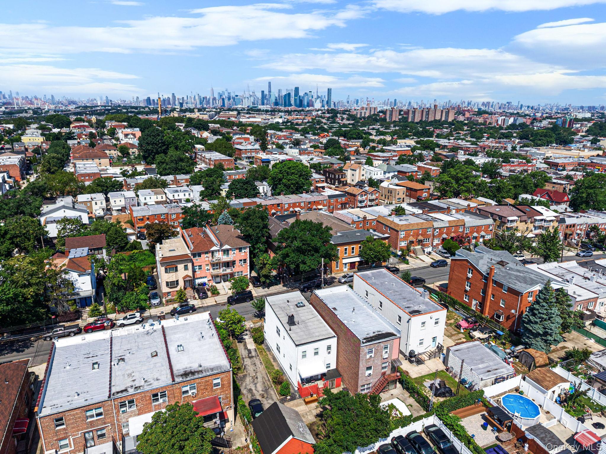 Single Family 72nd Street Queens, NY 11378, MLS-1026875-9