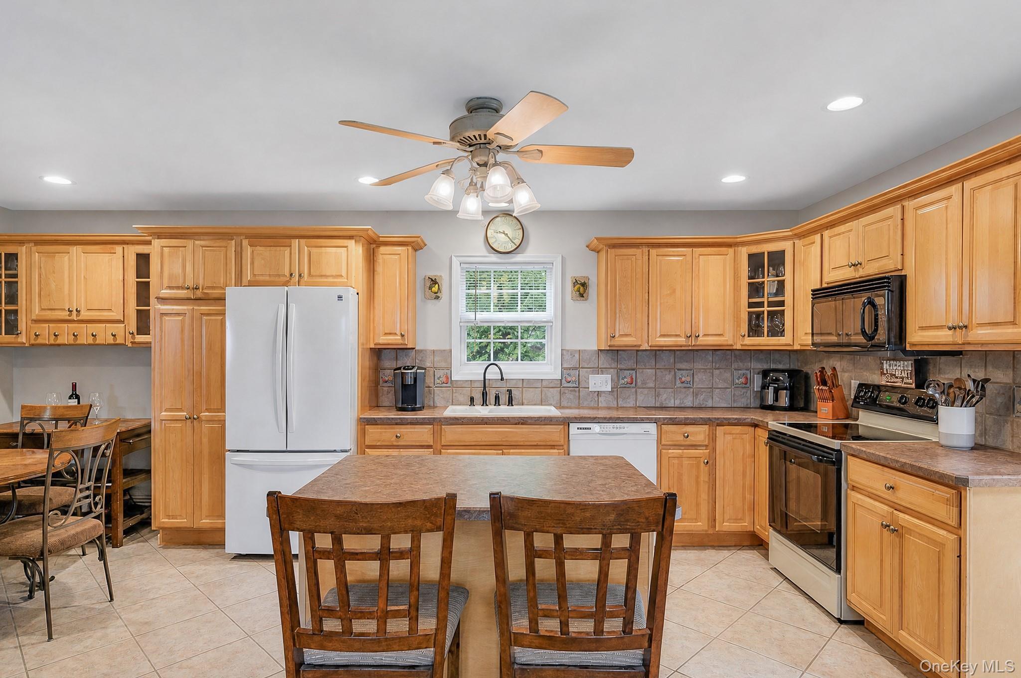 Single Family Curtis - New Fairfield,  Ct Avenue  Out Of Area, NY 06812, MLS-1026895-23