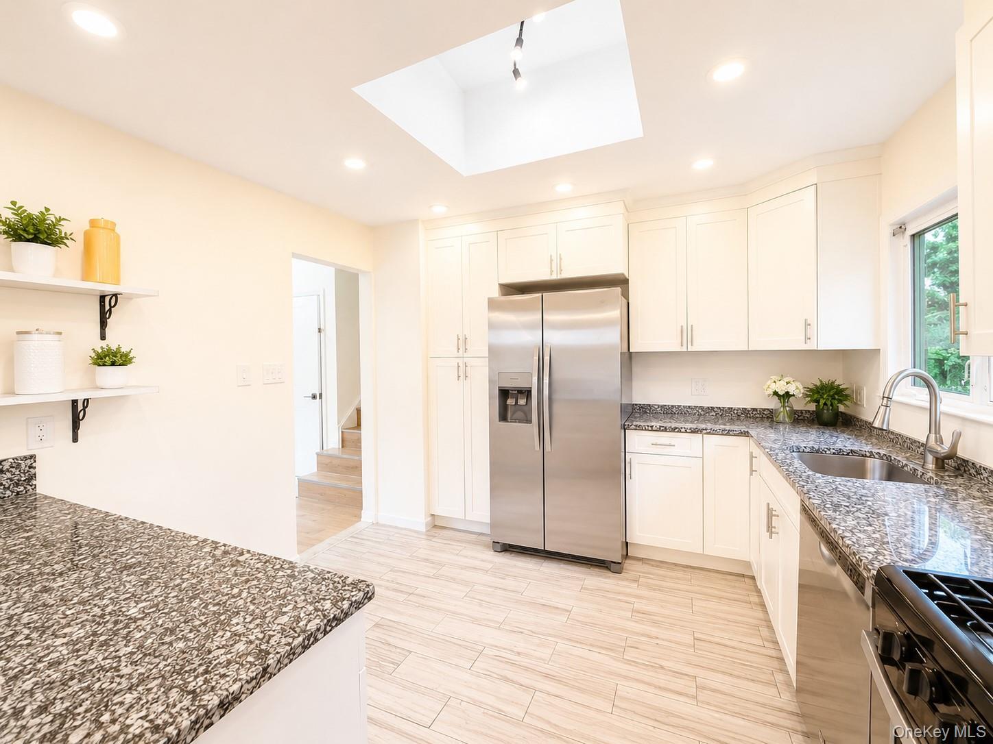 Single Family Soundview Street  Westchester County, NY 10805, MLS-1026899-10