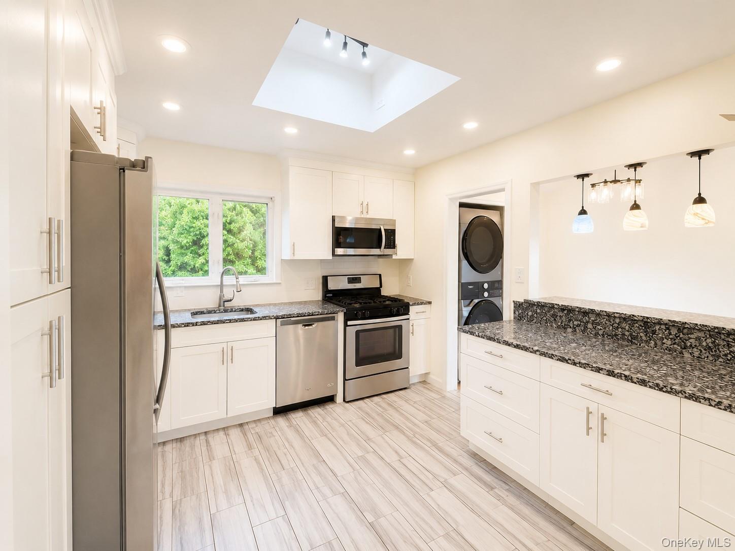 Single Family Soundview Street  Westchester County, NY 10805, MLS-1026899-9