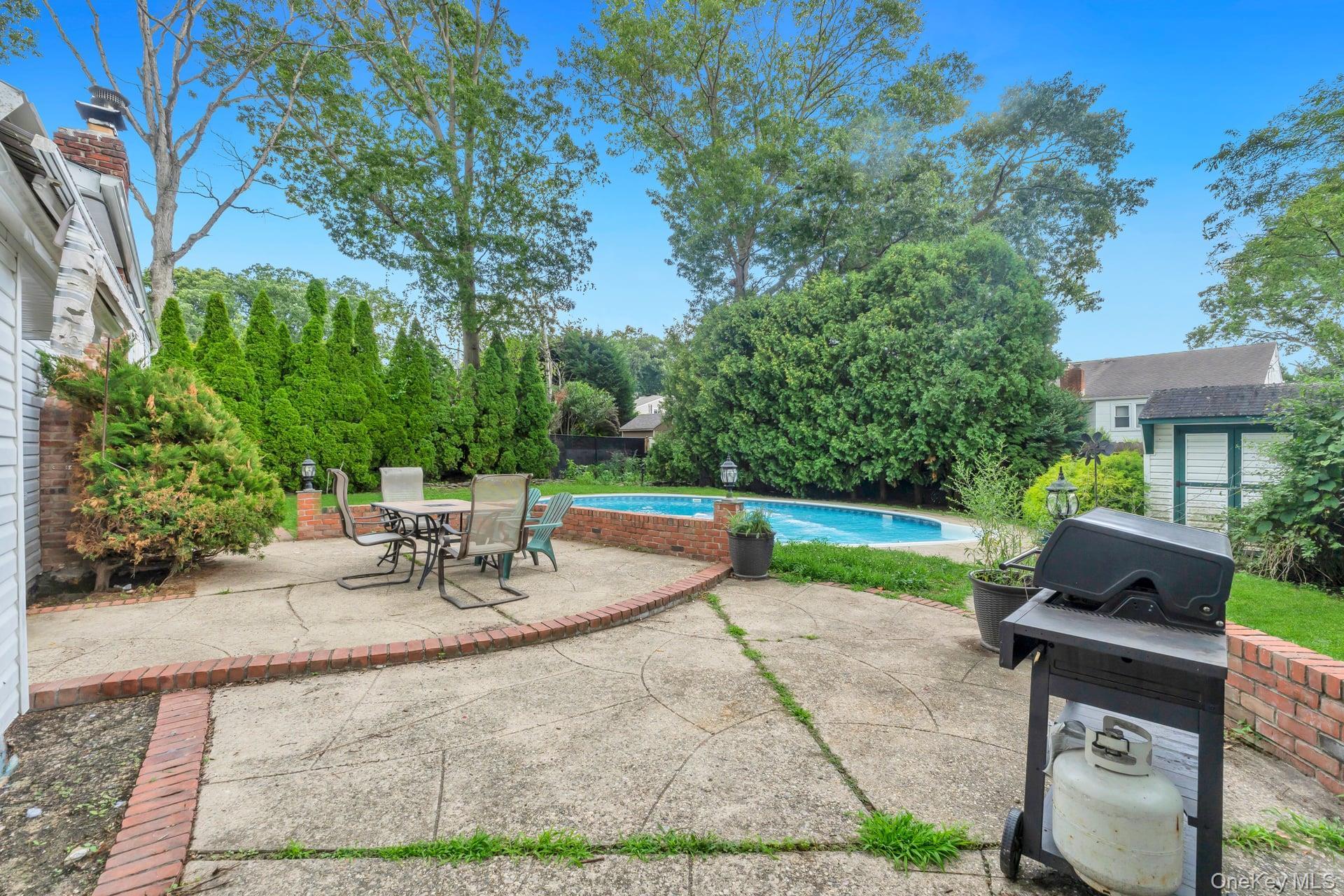 Single Family Cornelia Lane  Suffolk County, NY 11755, MLS-1026900-11