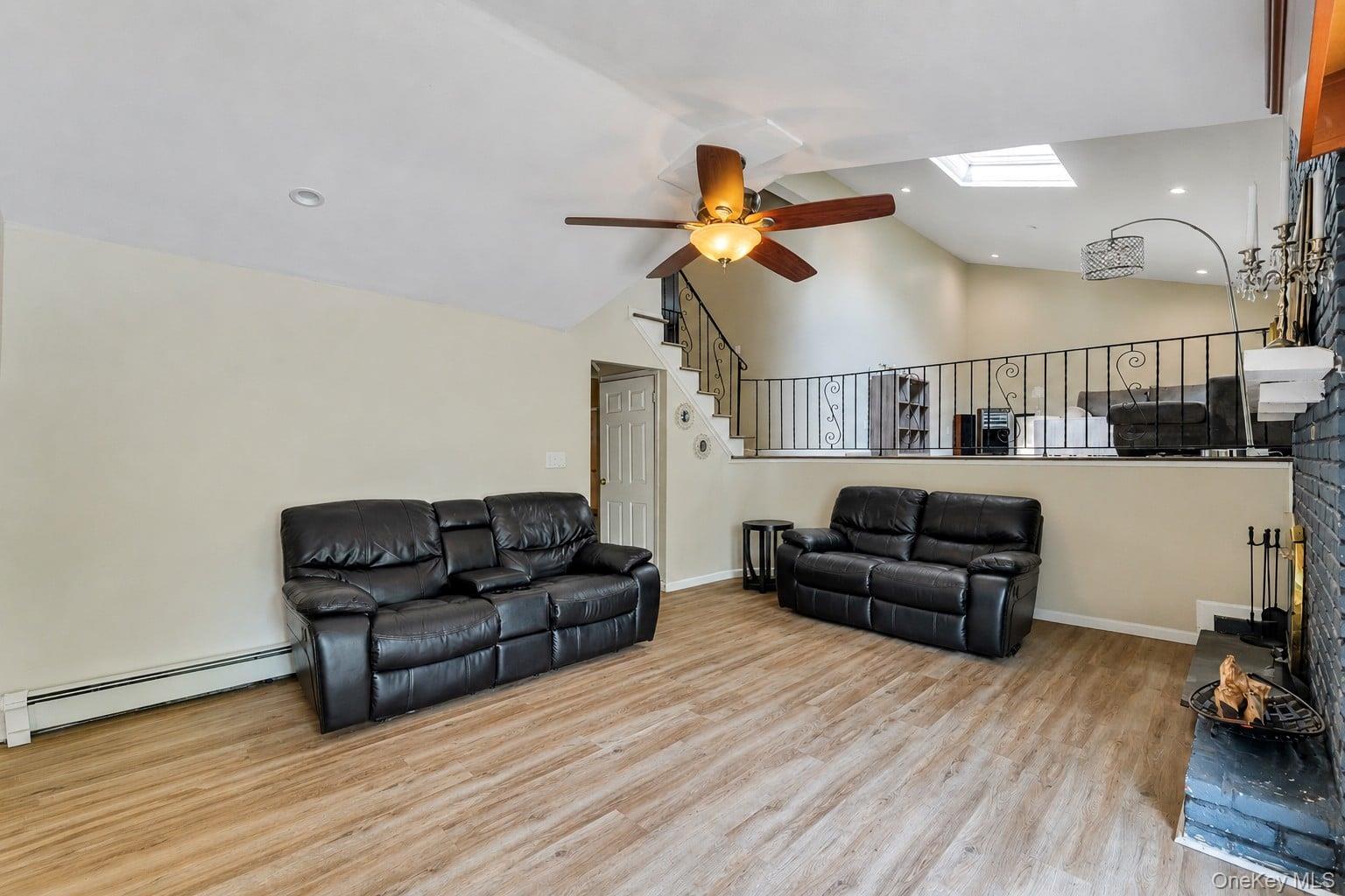 Single Family Cornelia Lane  Suffolk County, NY 11755, MLS-1026900-28