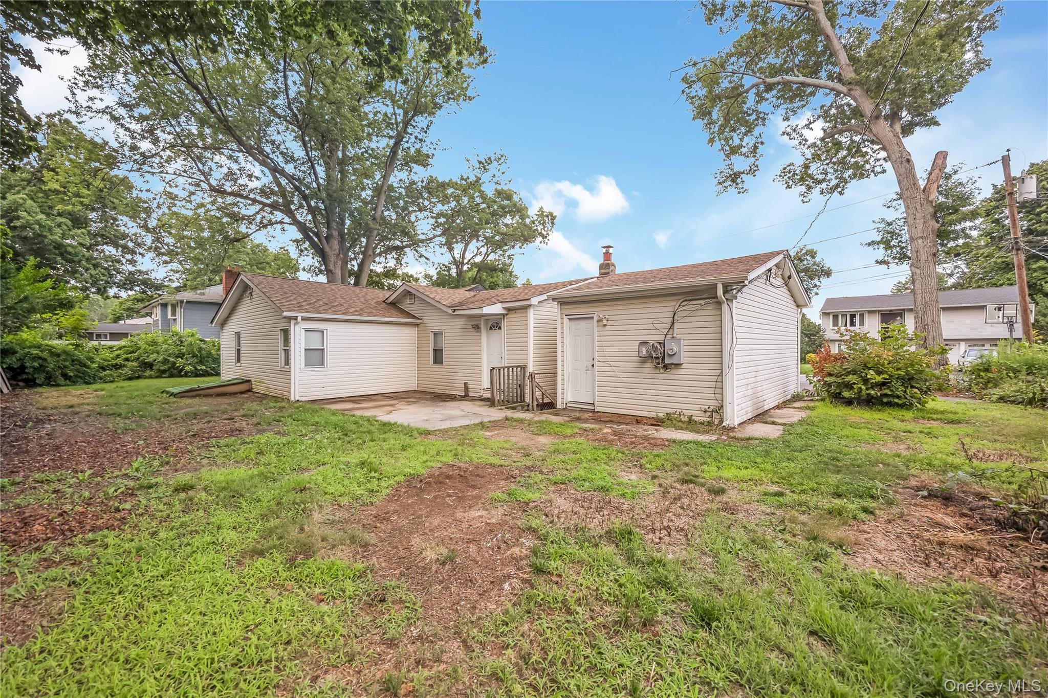 Single Family Buchanan Avenue Suffolk County, NY 11798, MLS-1026909-16