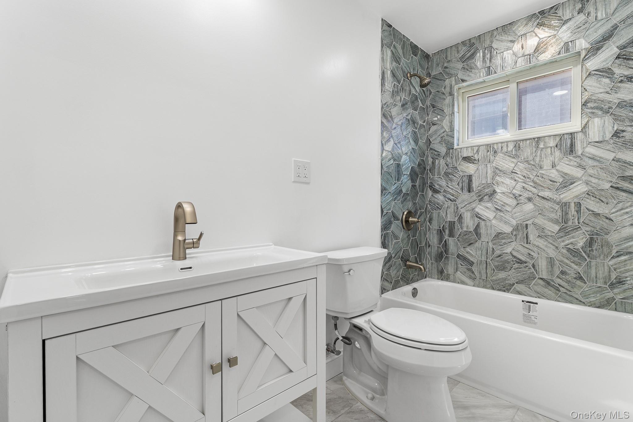 Single Family E 70th Street  Brooklyn, NY 11234, MLS-1026942-7