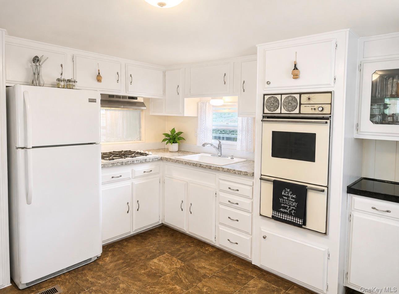 Single Family Sound Avenue Suffolk County, NY 11933, MLS-1026952-2