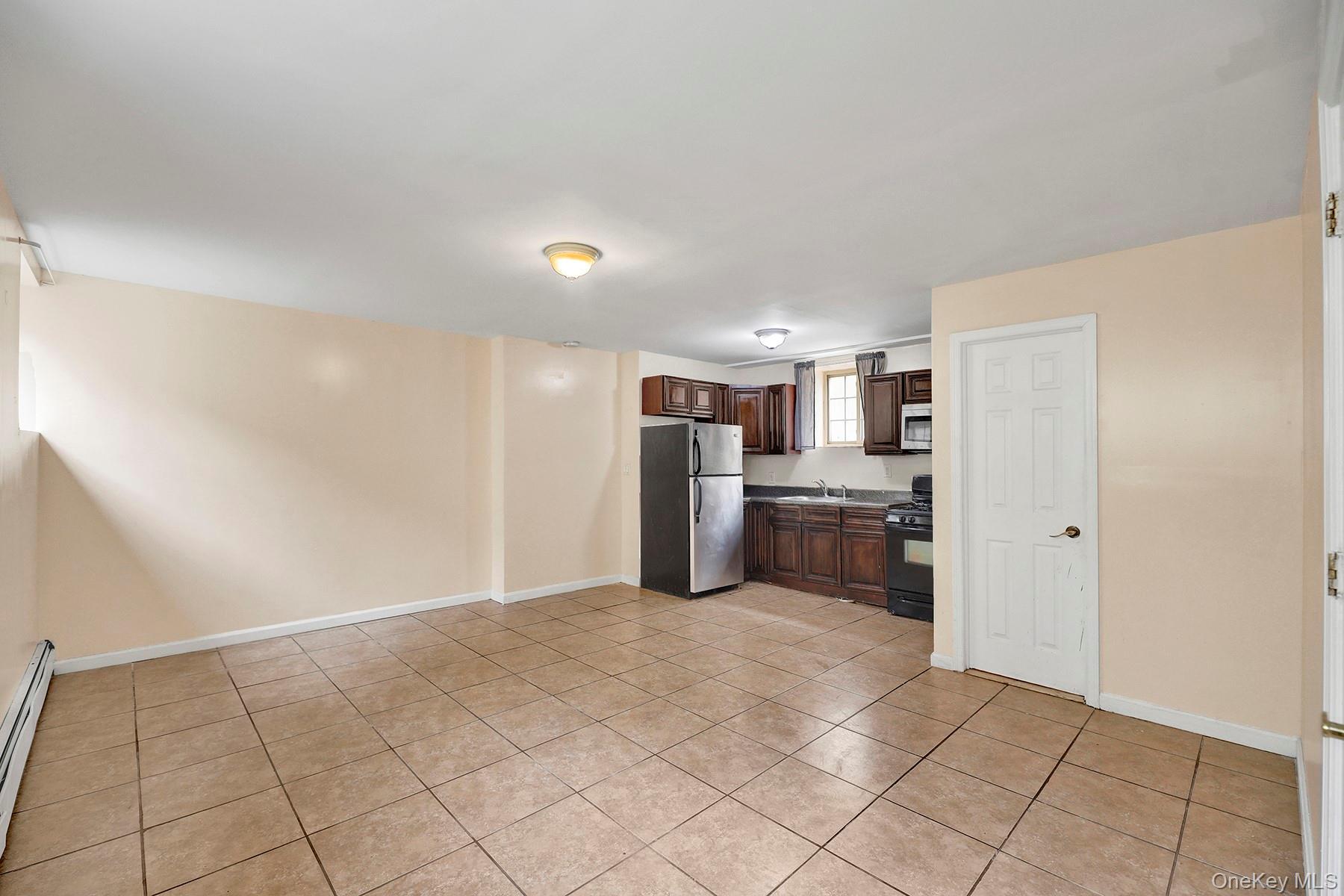 Single Family Baisley Boulevard Queens, NY 11434, MLS-1026980-28