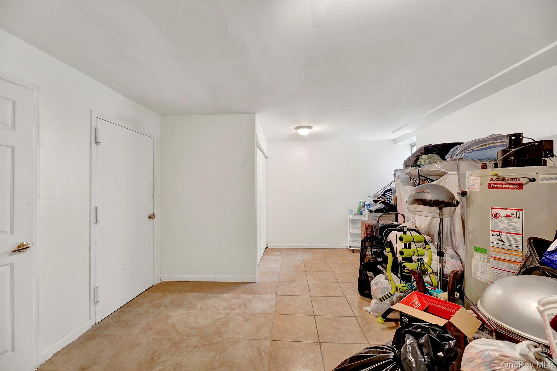 Single Family Baisley Boulevard Queens, NY 11434, MLS-1026980-32