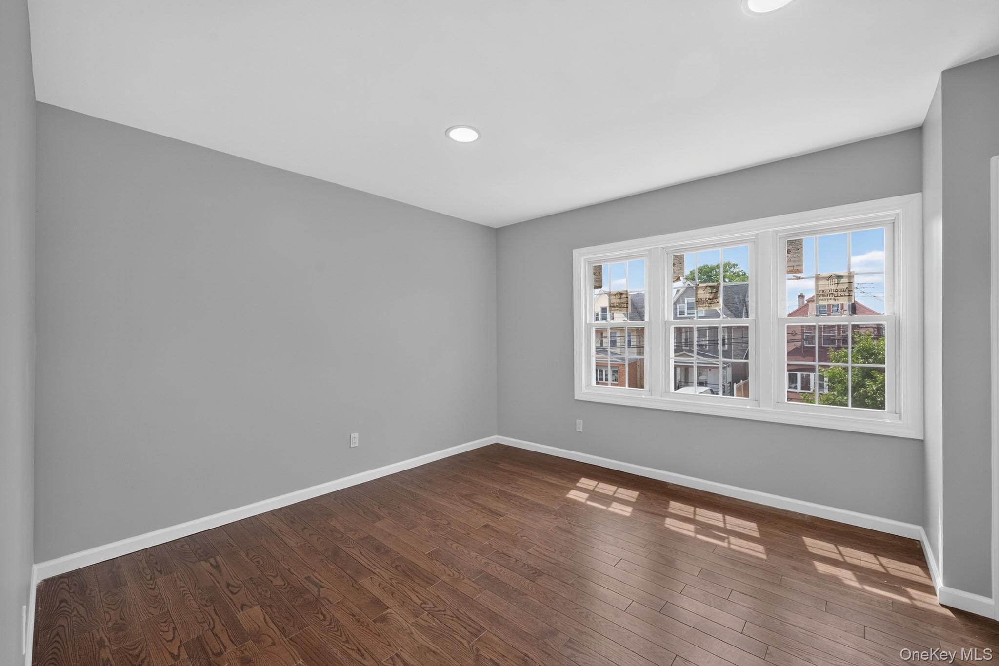 Single Family 133rd Street Queens, NY 11419, MLS-1027005-10