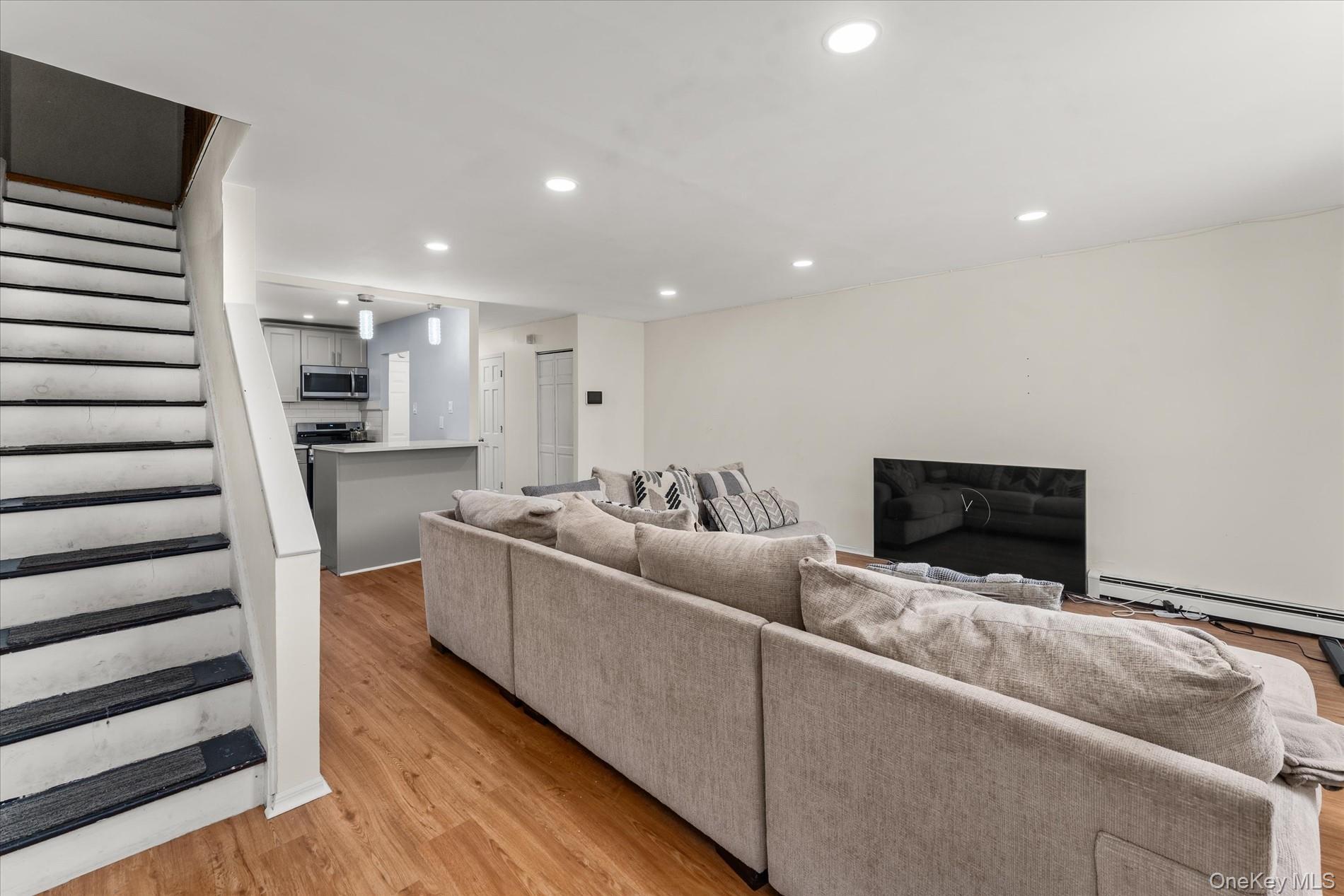 Single Family Warwick Street Brooklyn, NY 11207, MLS-1027018-2