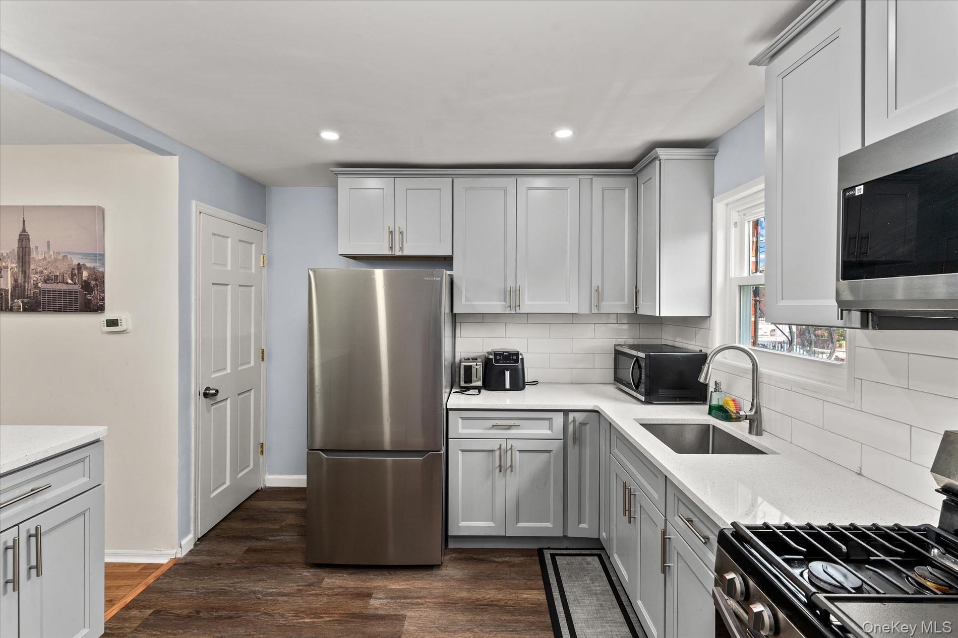 Single Family Warwick Street Brooklyn, NY 11207, MLS-1027018-7