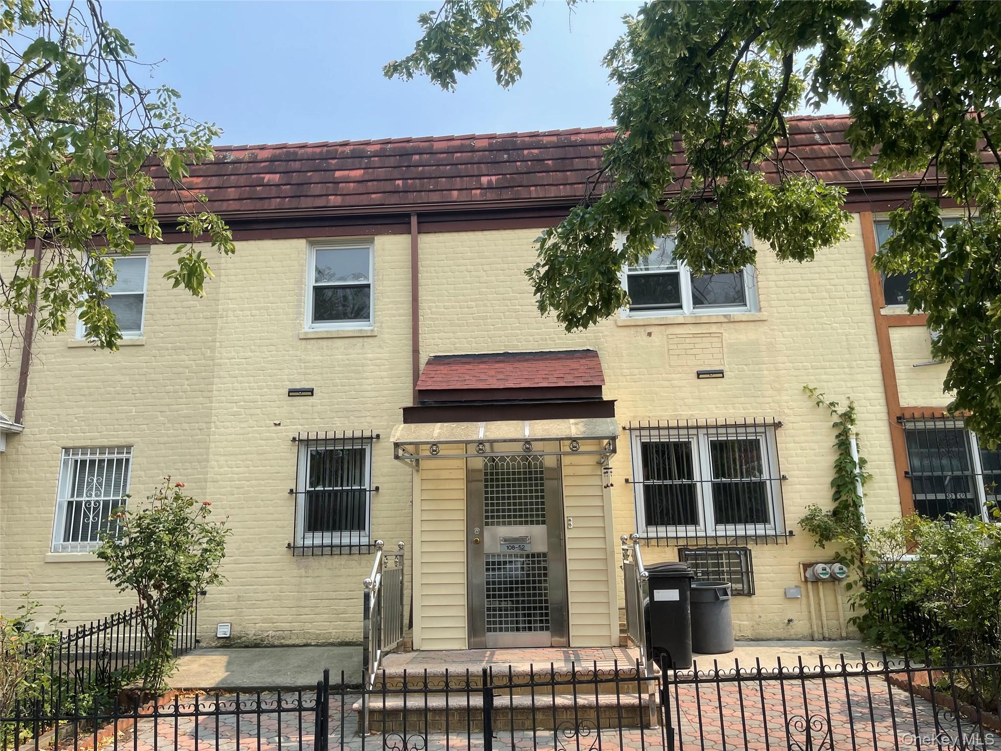 Single Family 63rd Road Queens, NY 11375, MLS-1027023-2