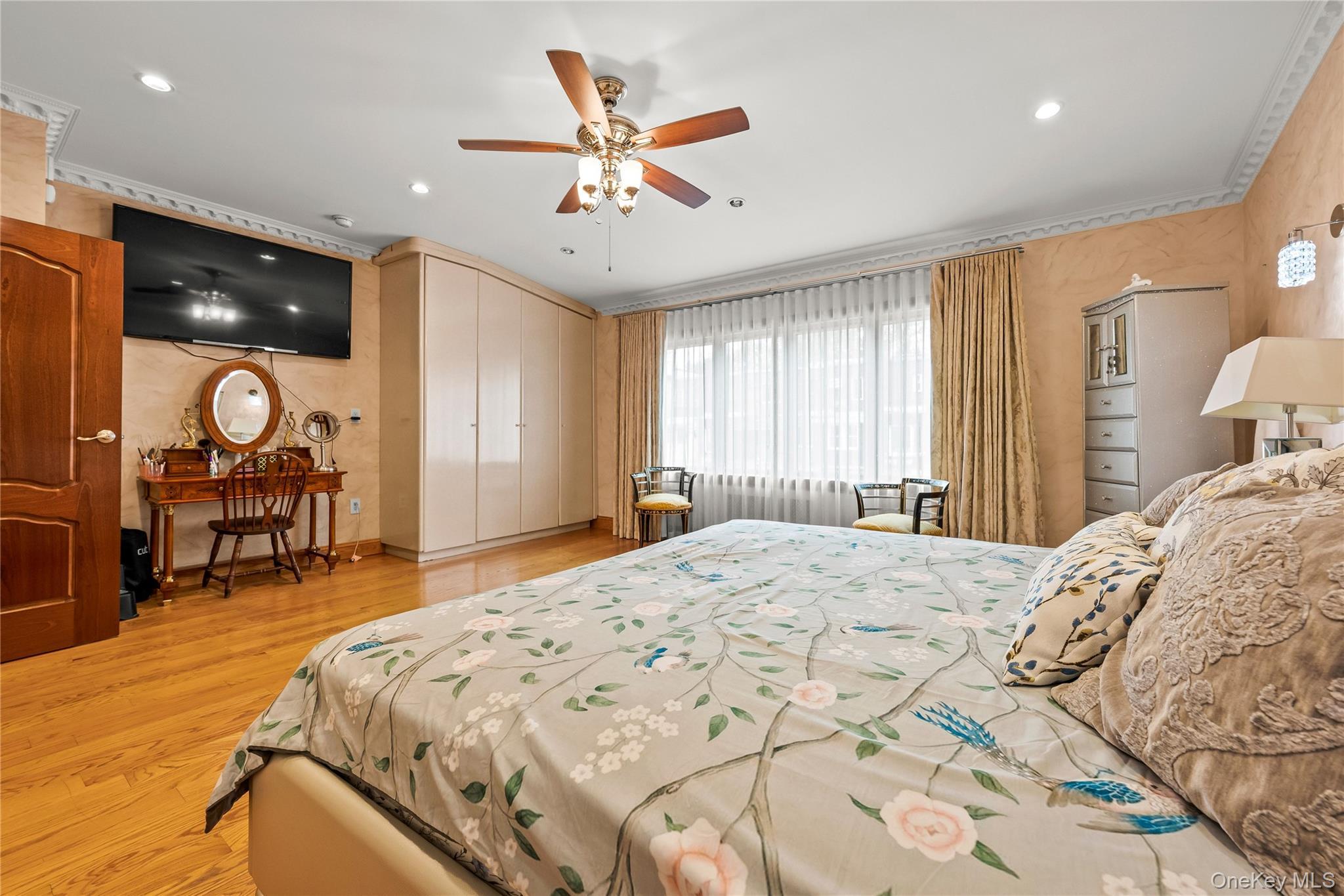 Single Family 64th Road  Queens, NY 11375, MLS-1027048-22