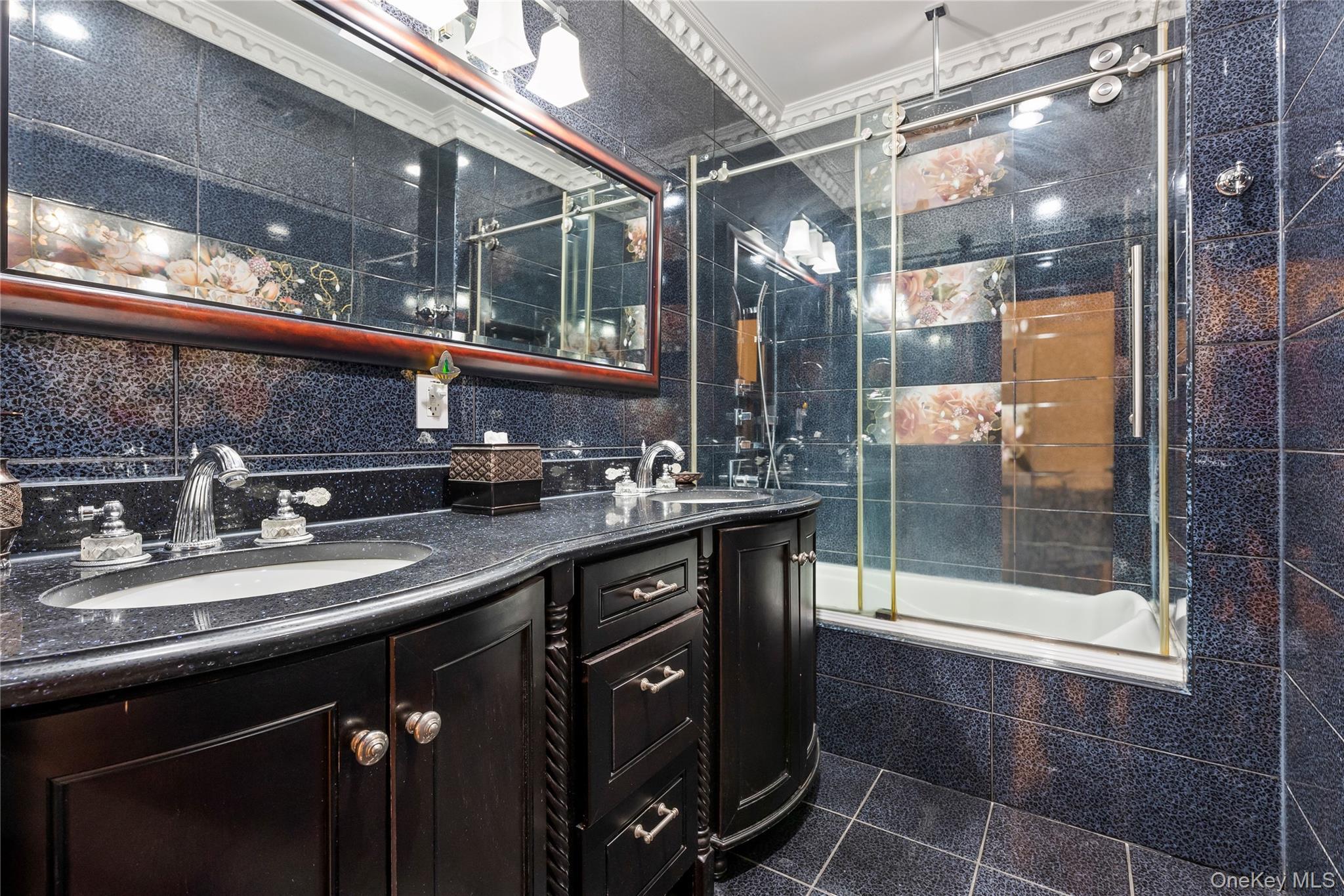 Single Family 64th Road  Queens, NY 11375, MLS-1027048-25