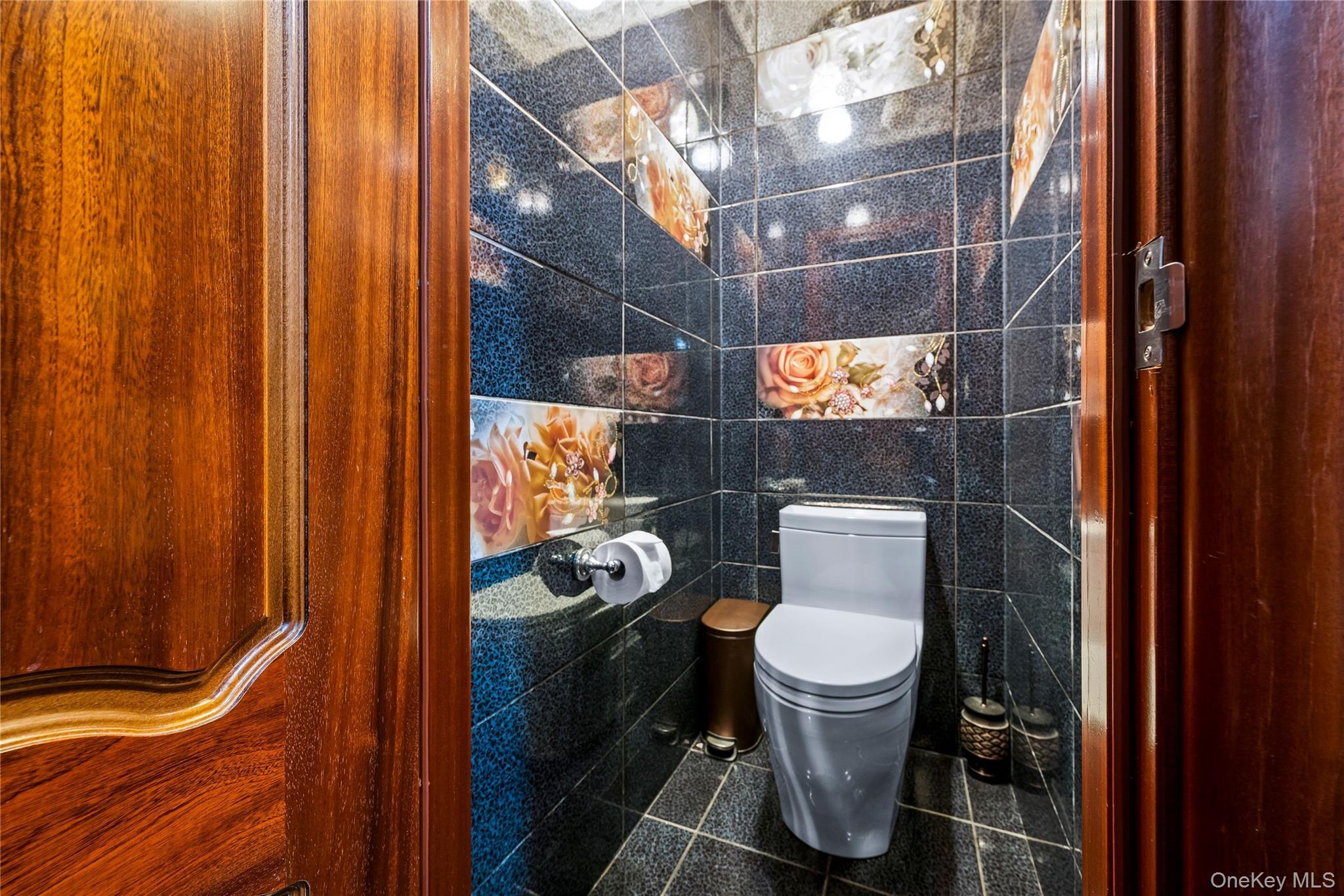 Single Family 64th Road  Queens, NY 11375, MLS-1027048-26